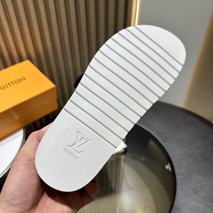 LVT SLIDE COPSHOE LVS-111