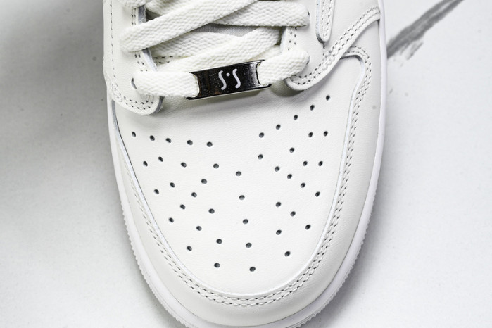 Jordan 1 Retro Low OG SP Travis Scott Michael Rubin TD1228-111