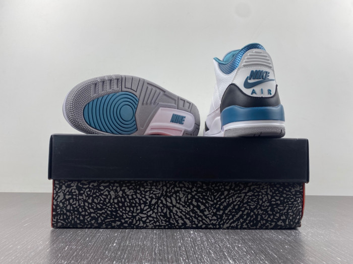 air jordan 3 aj3 lightning blue 136064-660