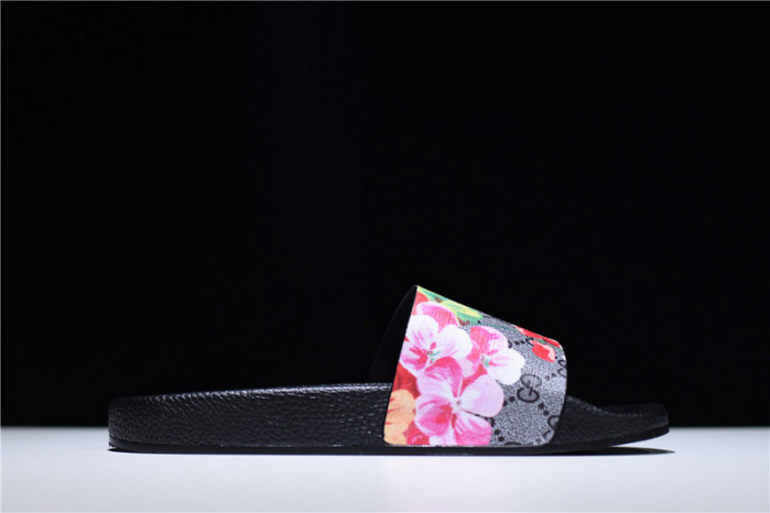 gc leather slide sandal with flower 0400088498707
