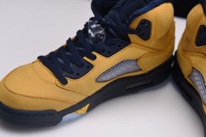jordan 5 retro michigan (2019) - cq9541-704